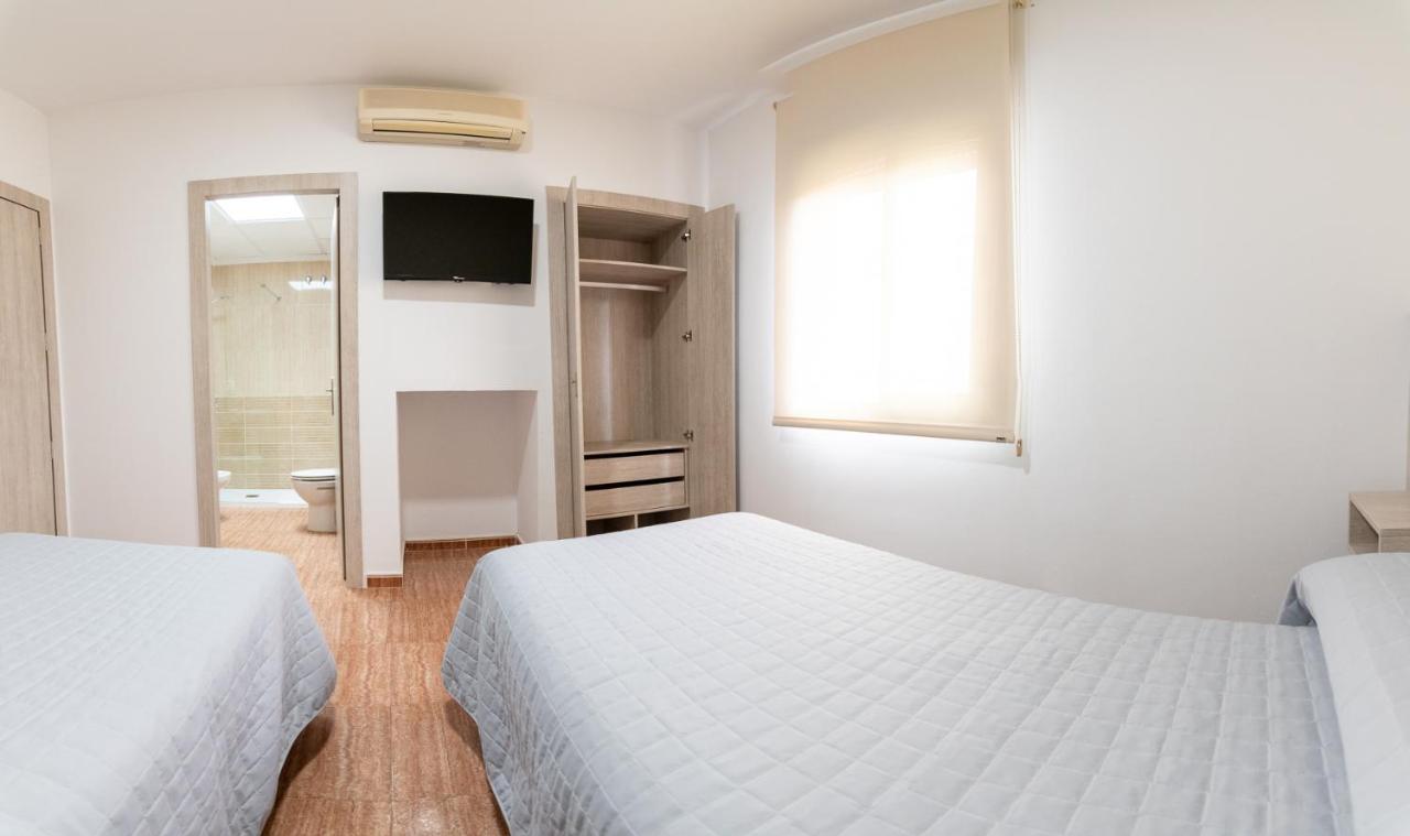 Hostal Vinuela San Pedro de Merida Exteriör bild