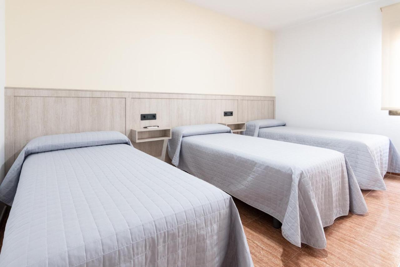 Hostal Vinuela San Pedro de Merida Exteriör bild